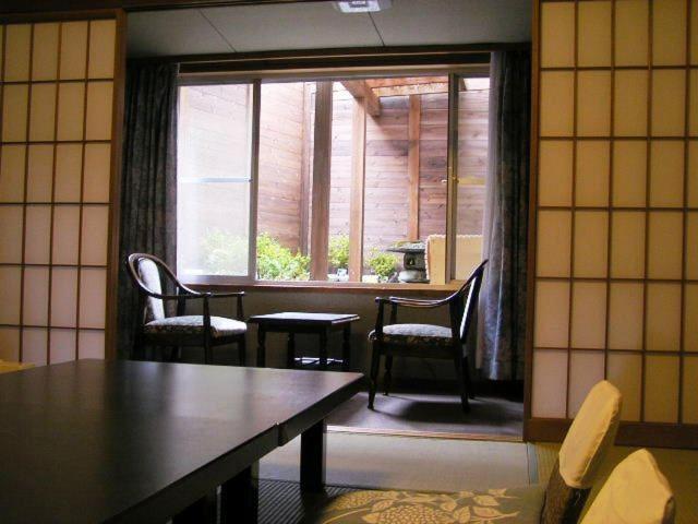 Kadoya Hotel Yamanouchi  Kamer foto