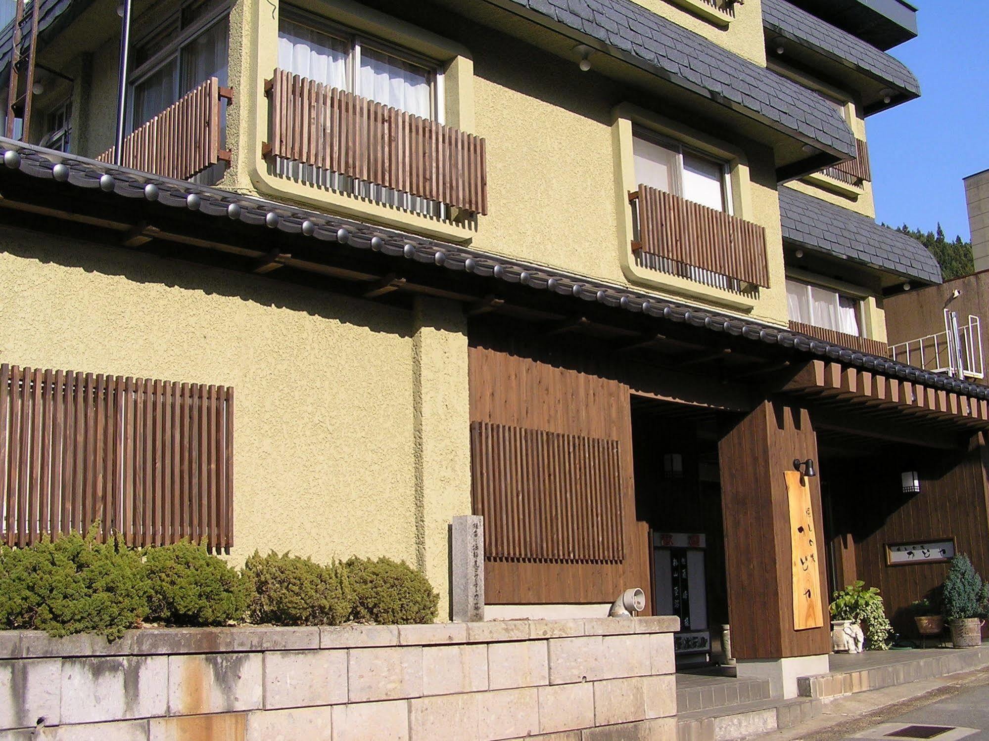 Kadoya Hotel Yamanouchi  Buitenkant foto