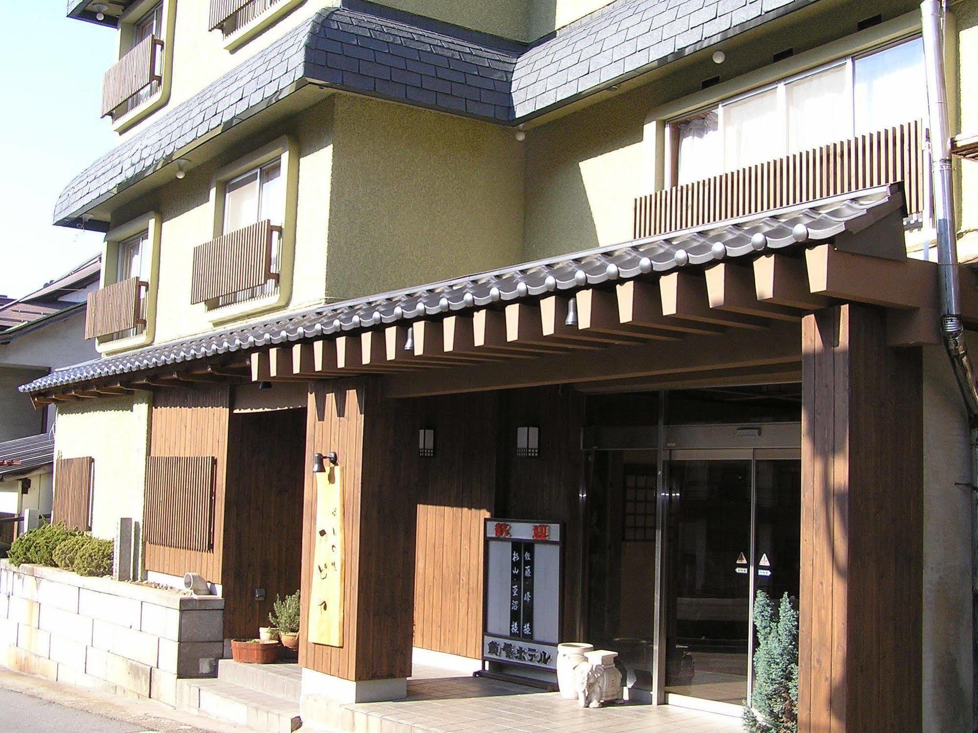 Kadoya Hotel Yamanouchi  Buitenkant foto